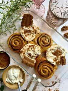 Cinnamon rolls met bastogne